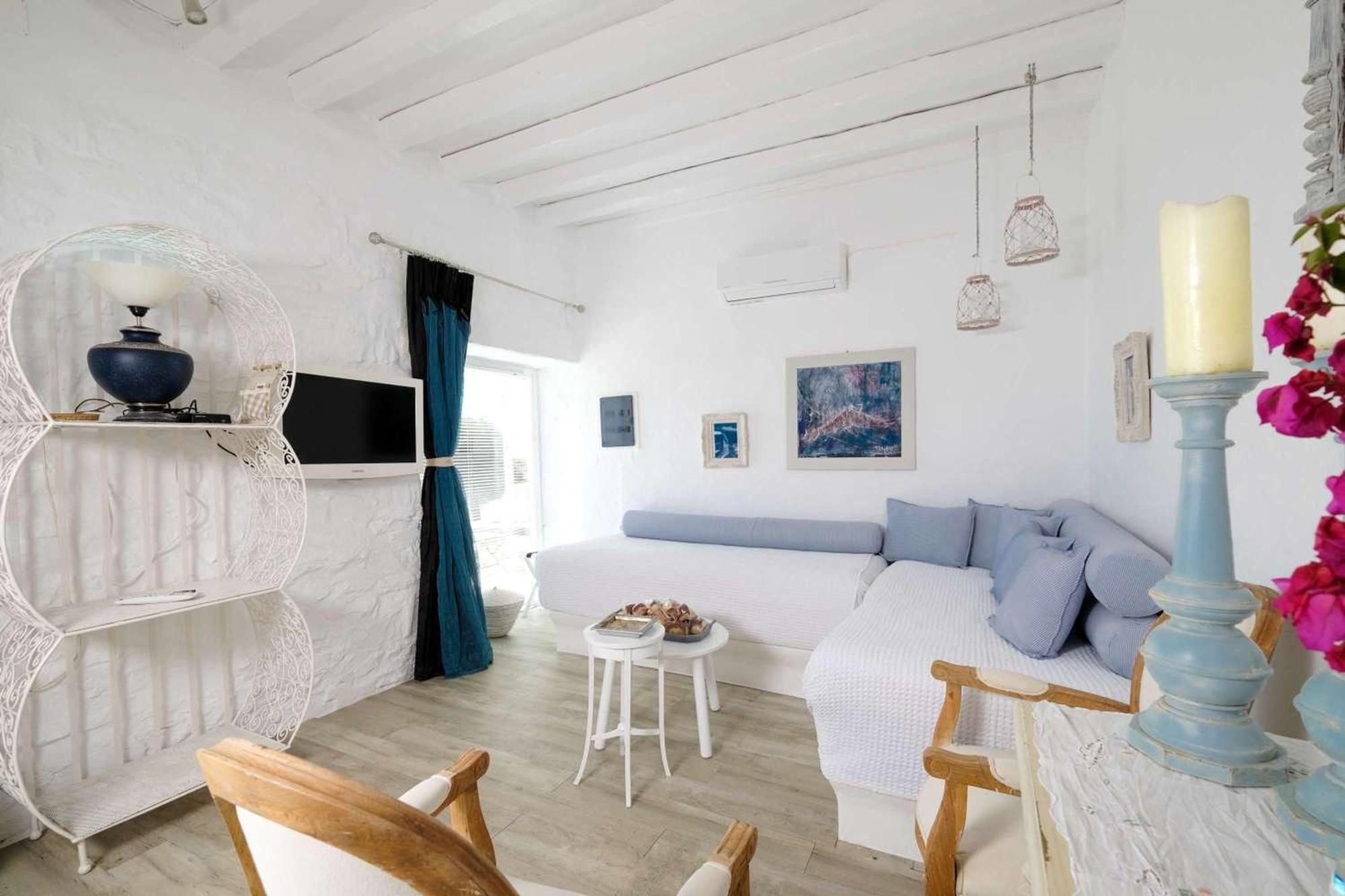 3 Paros All Season Villas Eksteriør bilde